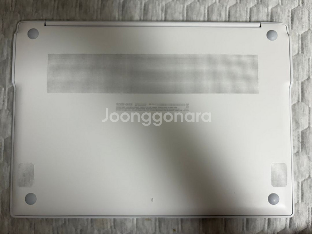 LG 그램 Pro 16 인텔 Arc 에센스 화이트--4