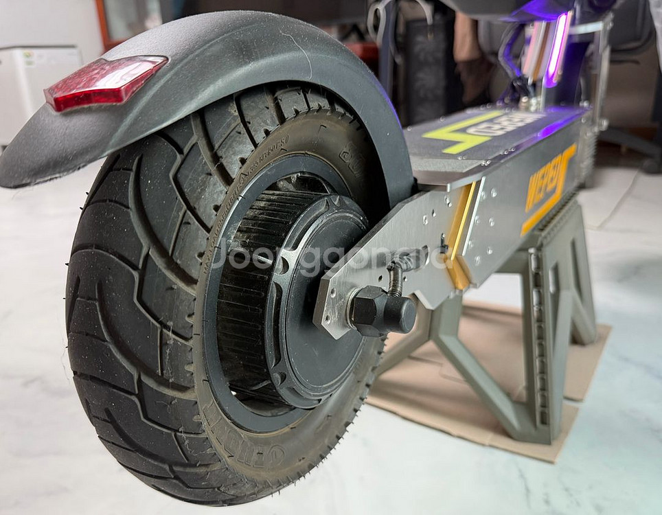 위페드 SMAX 60V 20Ah 전동킥보드--3