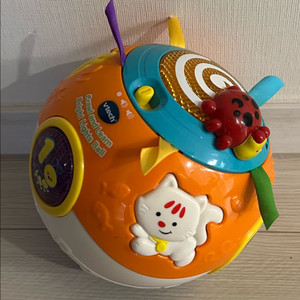 브이텍 깜짝볼