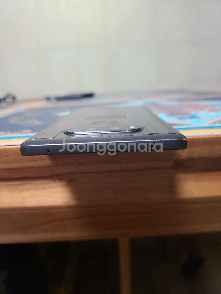 LG v20 공기계 5만원에 팝니다--6