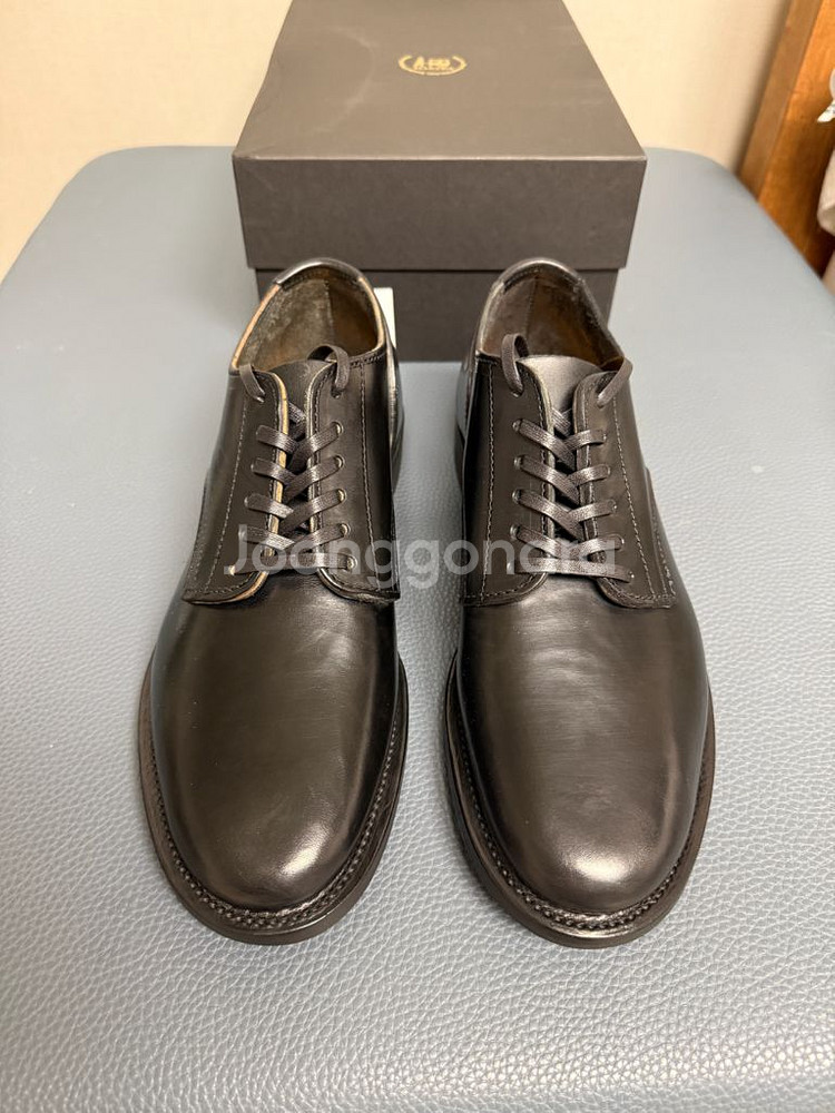 매이커즈 guidi 구이디 홀스 싱글 8사이즈 팝니--0