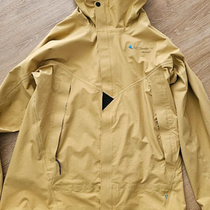 클라터뮤젠아신야남성 앰버골드m