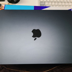 맥북 에어 M2 13인치 16GB 256GB