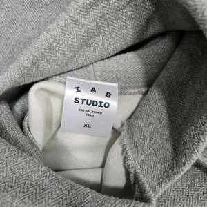 아이앱 스튜디오 XL 후드티 팝니다