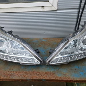 에쿠스 vs380 헤드라이트 이미지