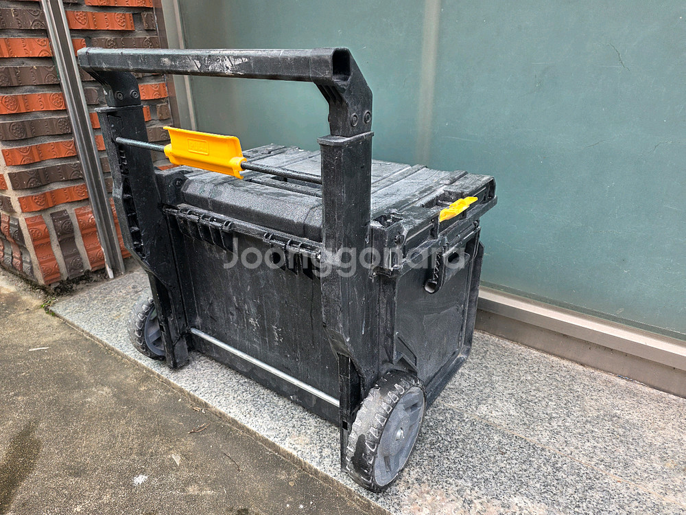 디월트 터프 카트형공구함 DS450(DWST08250)--5