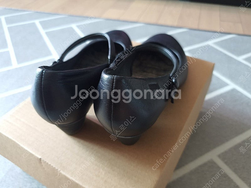 캠퍼 Camper 소가죽 메리제인 구두--4