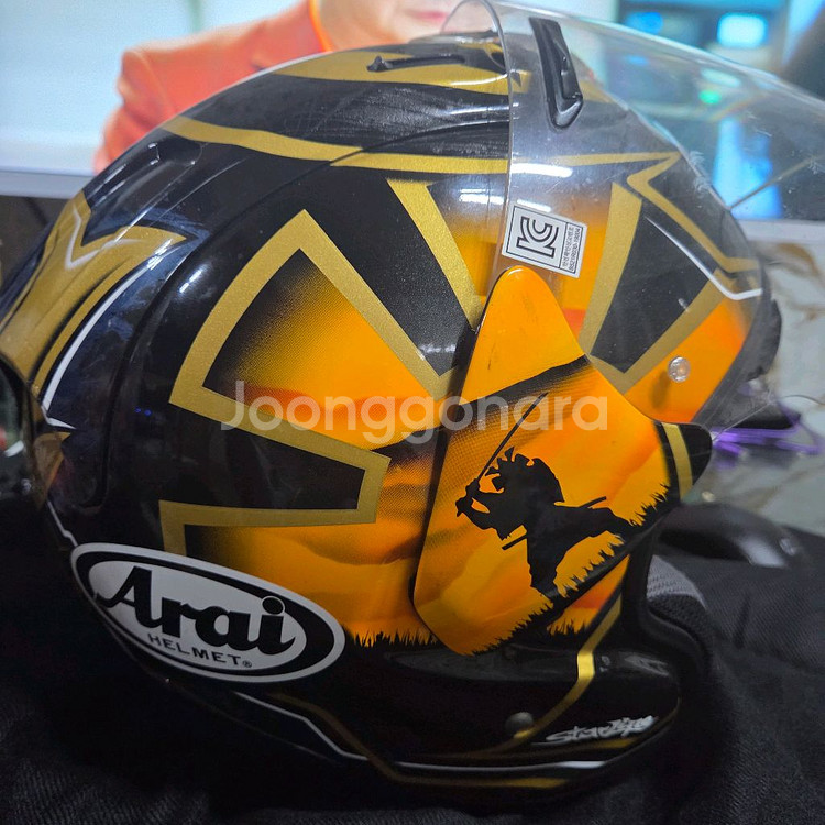 오토바이 아라이 페드로사 혤멧--0