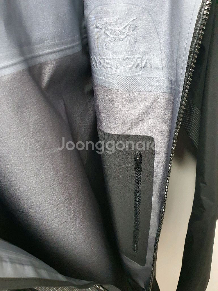 아크테릭스 알파 고어텍스 자켓 블랙--5