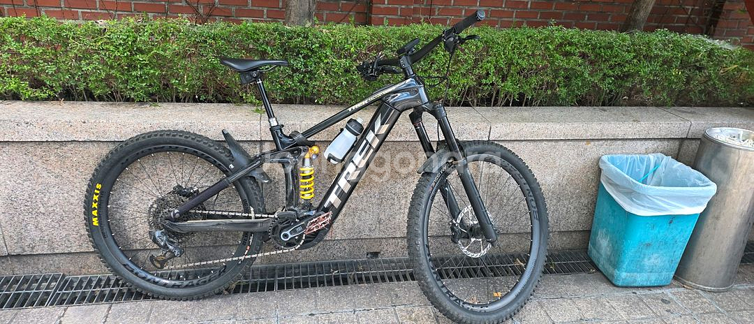 트렉 24년식 레일 9.8 M사이즈--0