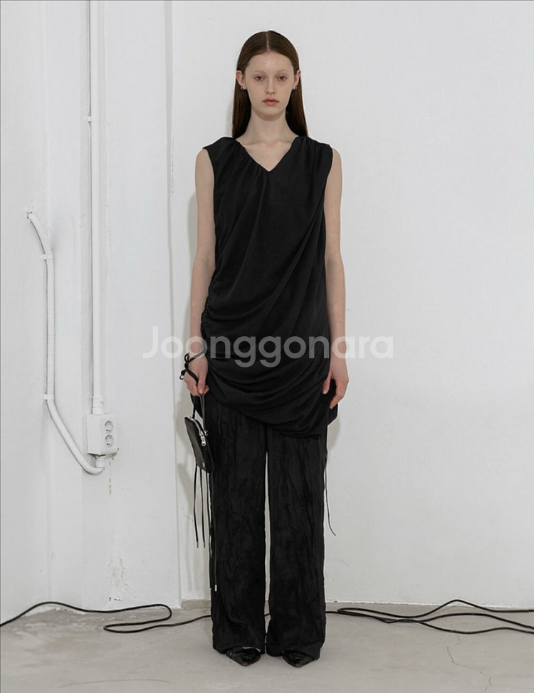 로우타이드 Low Tide 드레이프 쉬어 드레스--2