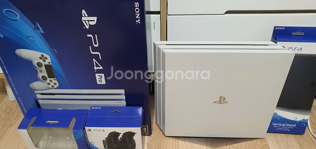 PS4 Pro 풀박, 듀얼쇼크, 스탠드, 충전기 판매--0