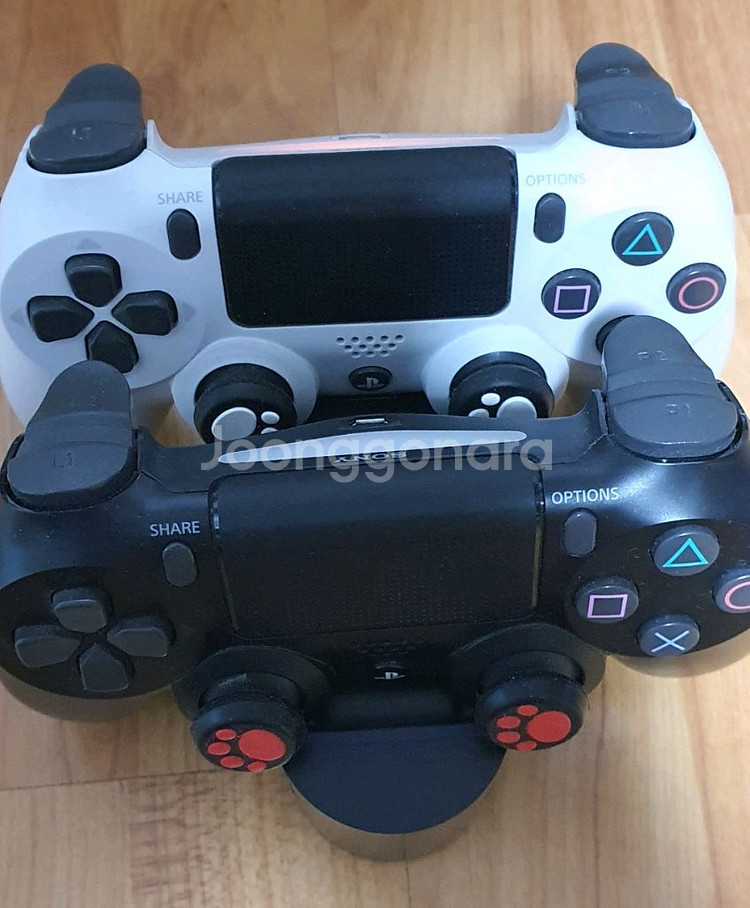 PS4 Pro 풀박, 듀얼쇼크, 스탠드, 충전기 판매--1