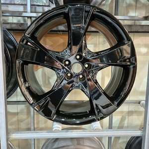 제네시스gv80 22인치 블랙크롬 순정휠 임판급 이미지