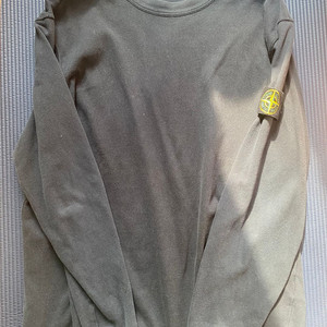 스톤아일랜드 맨투맨 xl 블랙 판매합니다. 교환가능