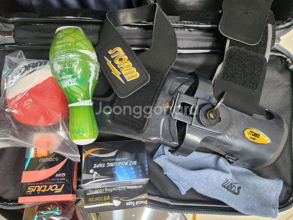 볼링공 볼링화 캐리어 볼링용품 일괄 판매--6