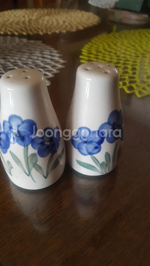 앤틱 BAWAG 소금 후추통 세트--0