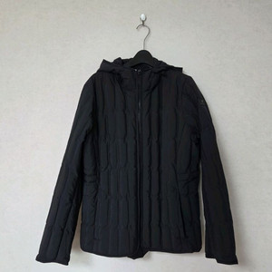 블랙야크 루클라 여성 후디 튜브 다운자켓.