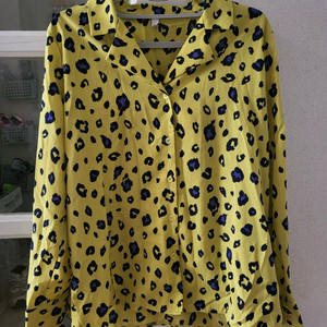 임블리 레오파드 블라우스