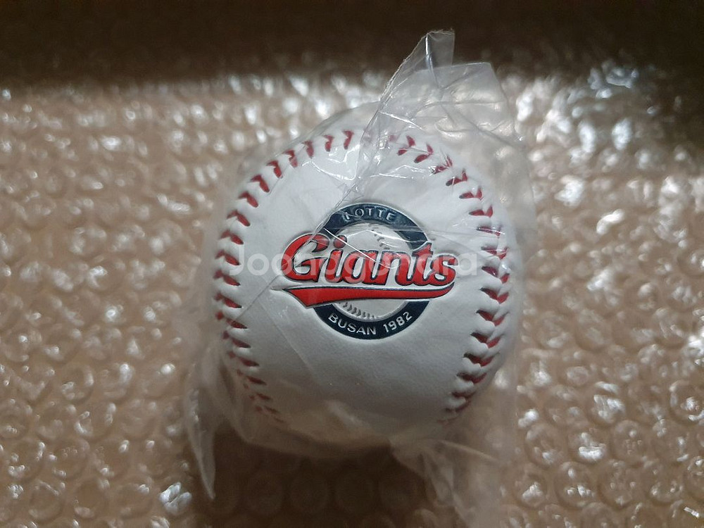 KBO 이대호 3000루타 기념구--2