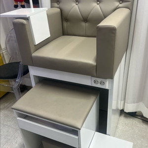 네일패디의자+손목받침대