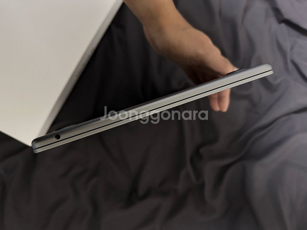 맥북에어 m3 13인치 램8기가 256기가--4