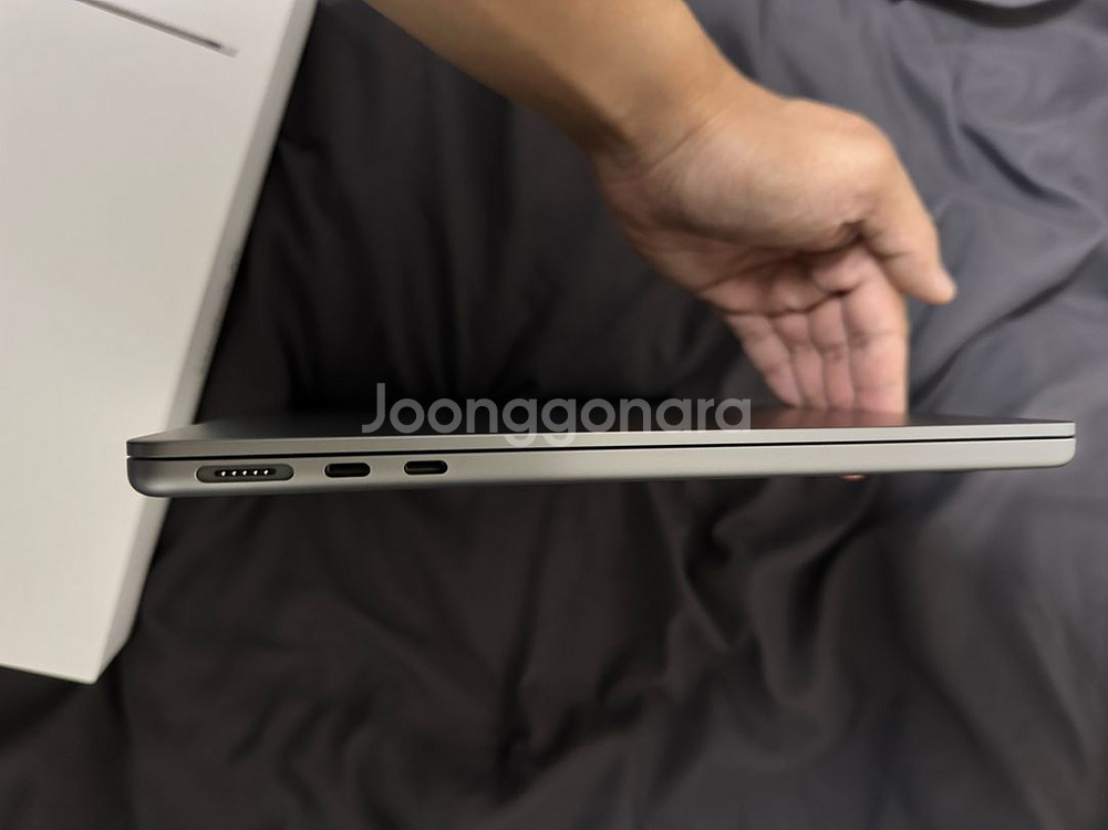 맥북에어 m3 13인치 램8기가 256기가--3