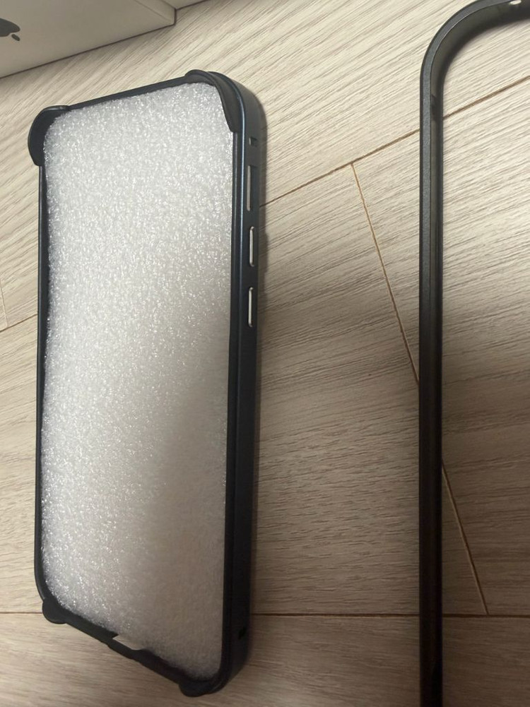 아이폰12프로 강화유리, 케이스 이미지