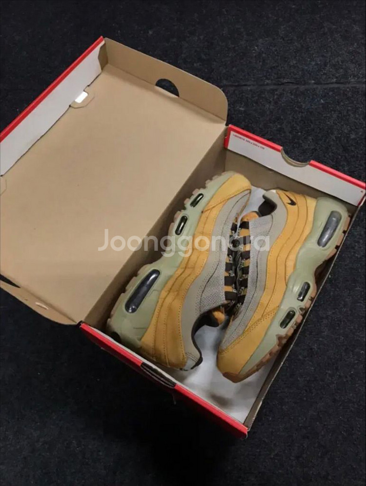 255 나이키 에어맥스 95 프리미엄 위트--0