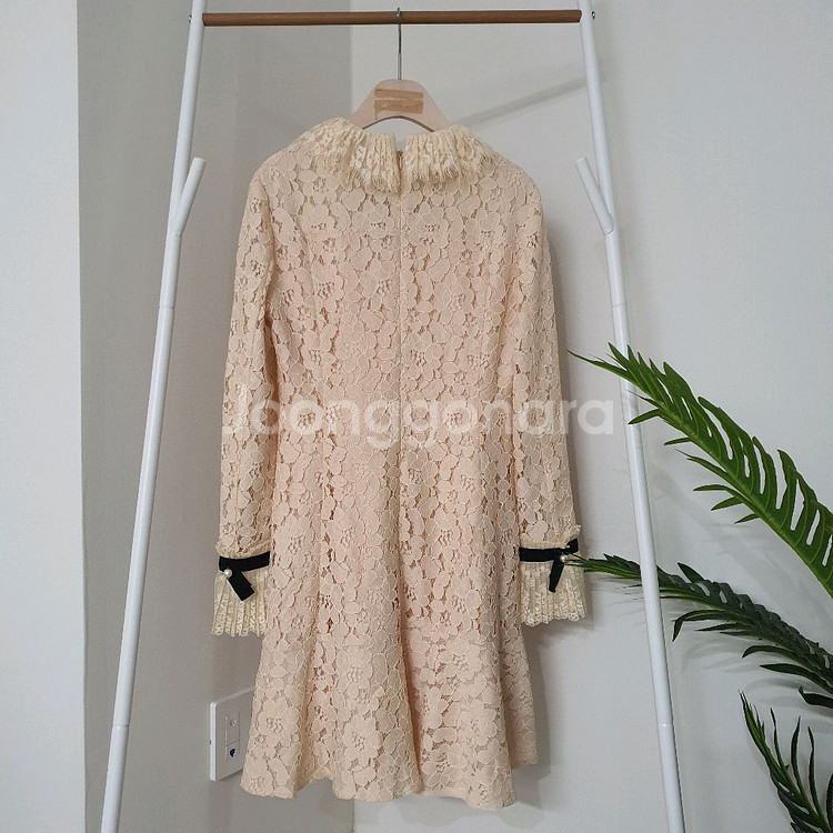 지고트 레이스 플리츠원피스--4