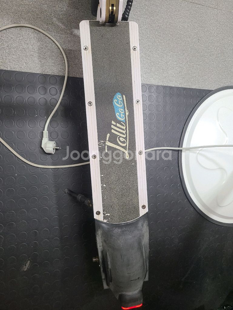 100키로미만 8인치 전동킥보드 팜--2