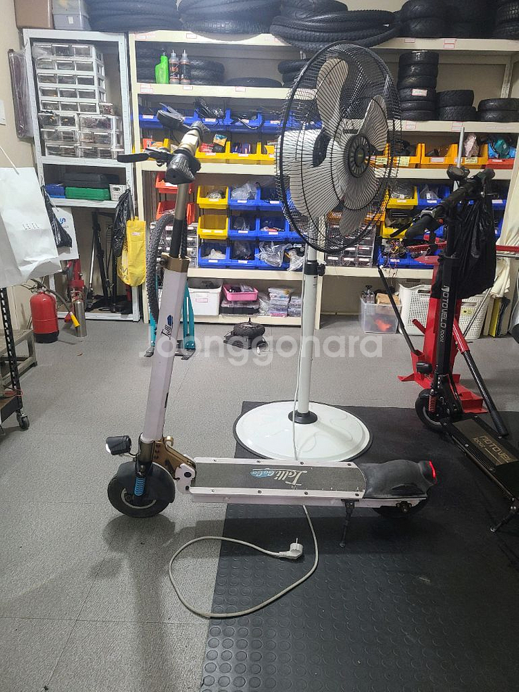 100키로미만 8인치 전동킥보드 팜--0