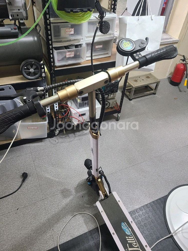 100키로미만 8인치 전동킥보드 팜--3