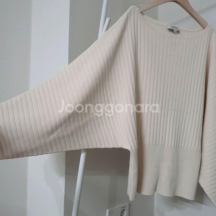 코스cos 가오리핏 니트--1