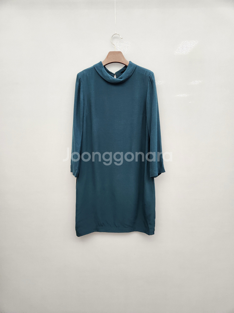 마시모두띠 터틀넥 원피스--0