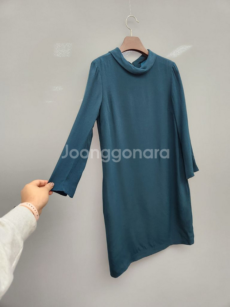 마시모두띠 터틀넥 원피스--1