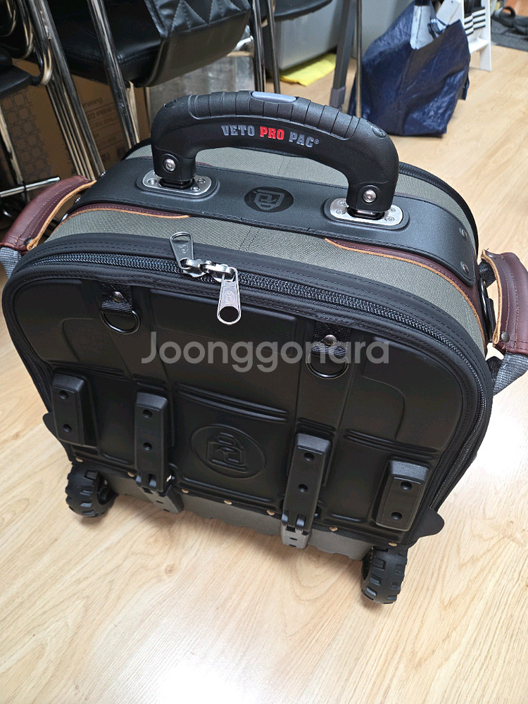 베토프로팩 테크XL 케리어형 공구가방 판매합니다.--1
