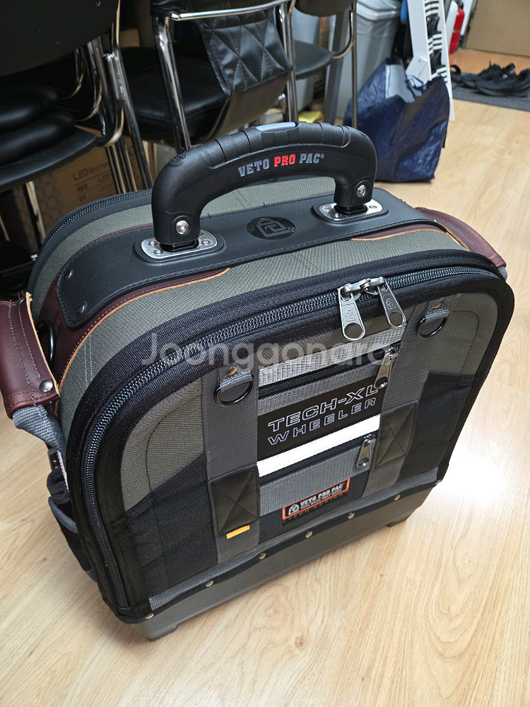 베토프로팩 테크XL 케리어형 공구가방 판매합니다.--0