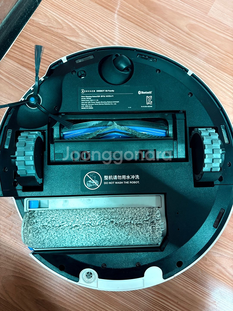 에코백스 디봇 X8 프로 옴니 로봇청소기 팝니다.--4