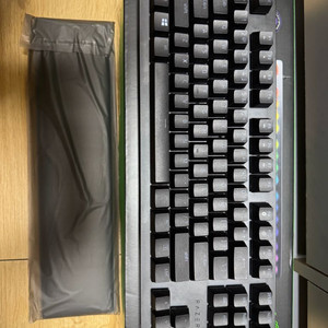 레이저 헌츠맨v2 tkl 퍼플축