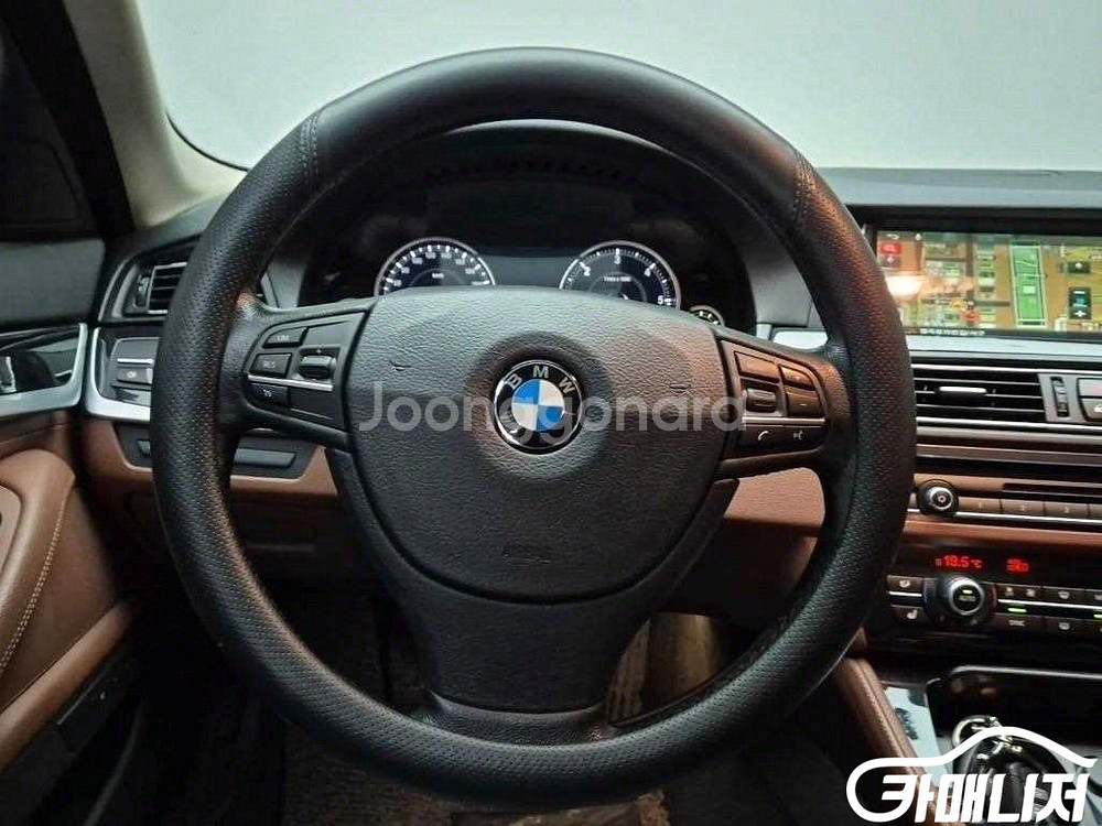 [BMW]5시리즈 (F10) 520d (5인승) #앱특--8