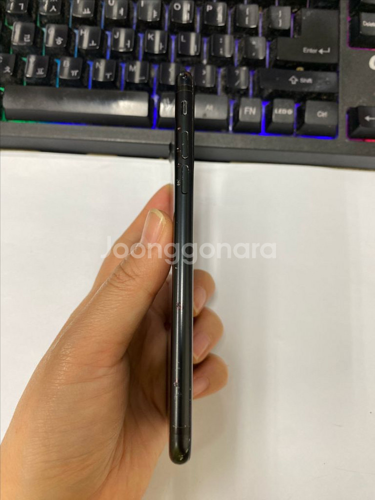 아이폰7 매트블랙 128GB 배터리100% 빈티지--4