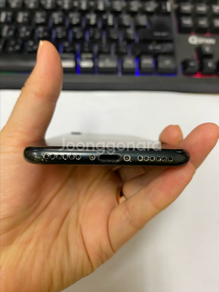 아이폰7 매트블랙 128GB 배터리100% 빈티지--6