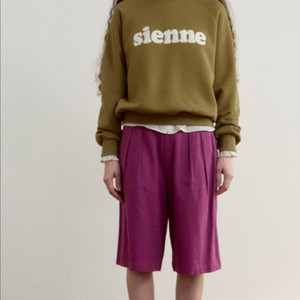 시엔느 레이스맨투맨 올리브그린(새상품)