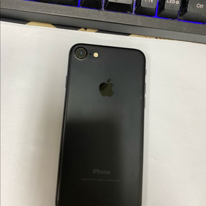 아이폰7 매트블랙 액정SS급 128GB 배터리100%