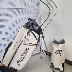 말본 M버킷 스탠드백 (아이보리)