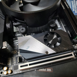 라이젠 5600 + 긱바 X570 i aorus pro