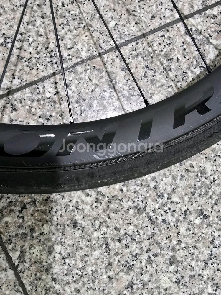 본트래거 에올루스 프로 카본 37 팝니다.--2