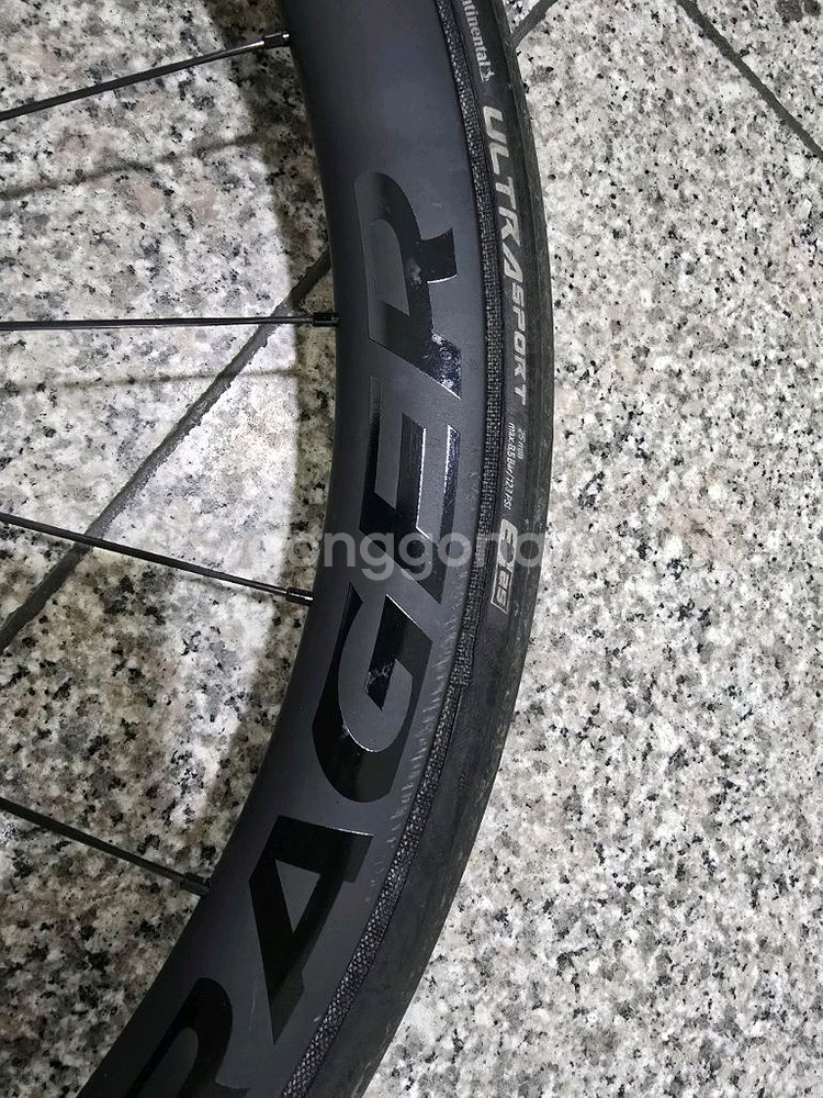 본트래거 에올루스 프로 카본 37 팝니다.--4