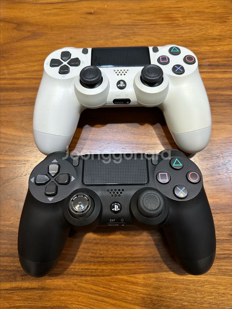 ps4 프로 / 게임타이틀 판매--5